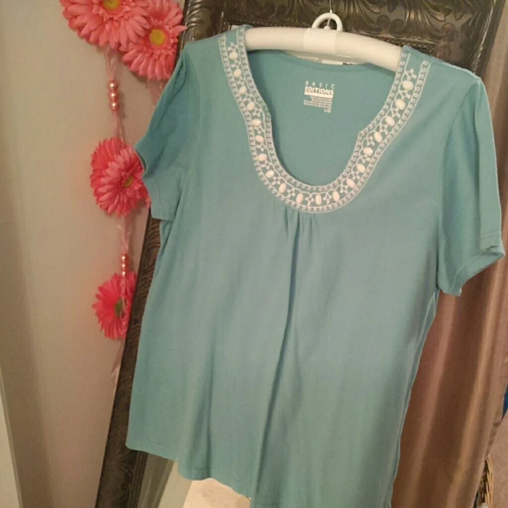 Basic Editions Short sleeve cotton top